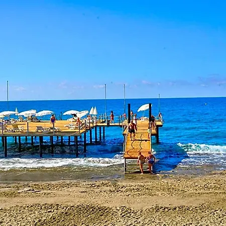 Blue Fish Hotel 4*